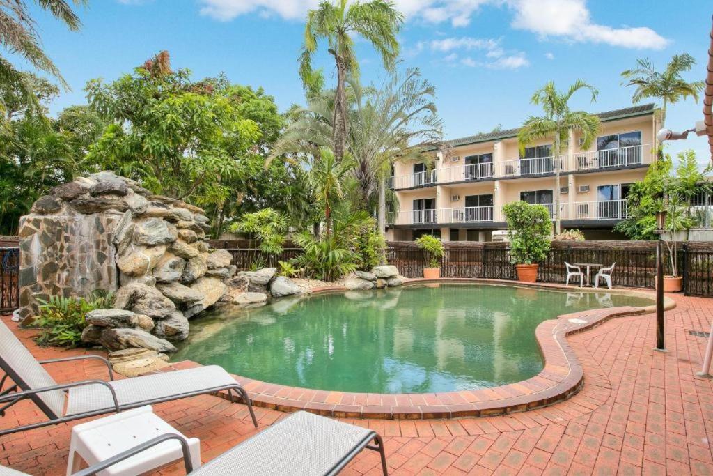 Sheridan 3* Cairns